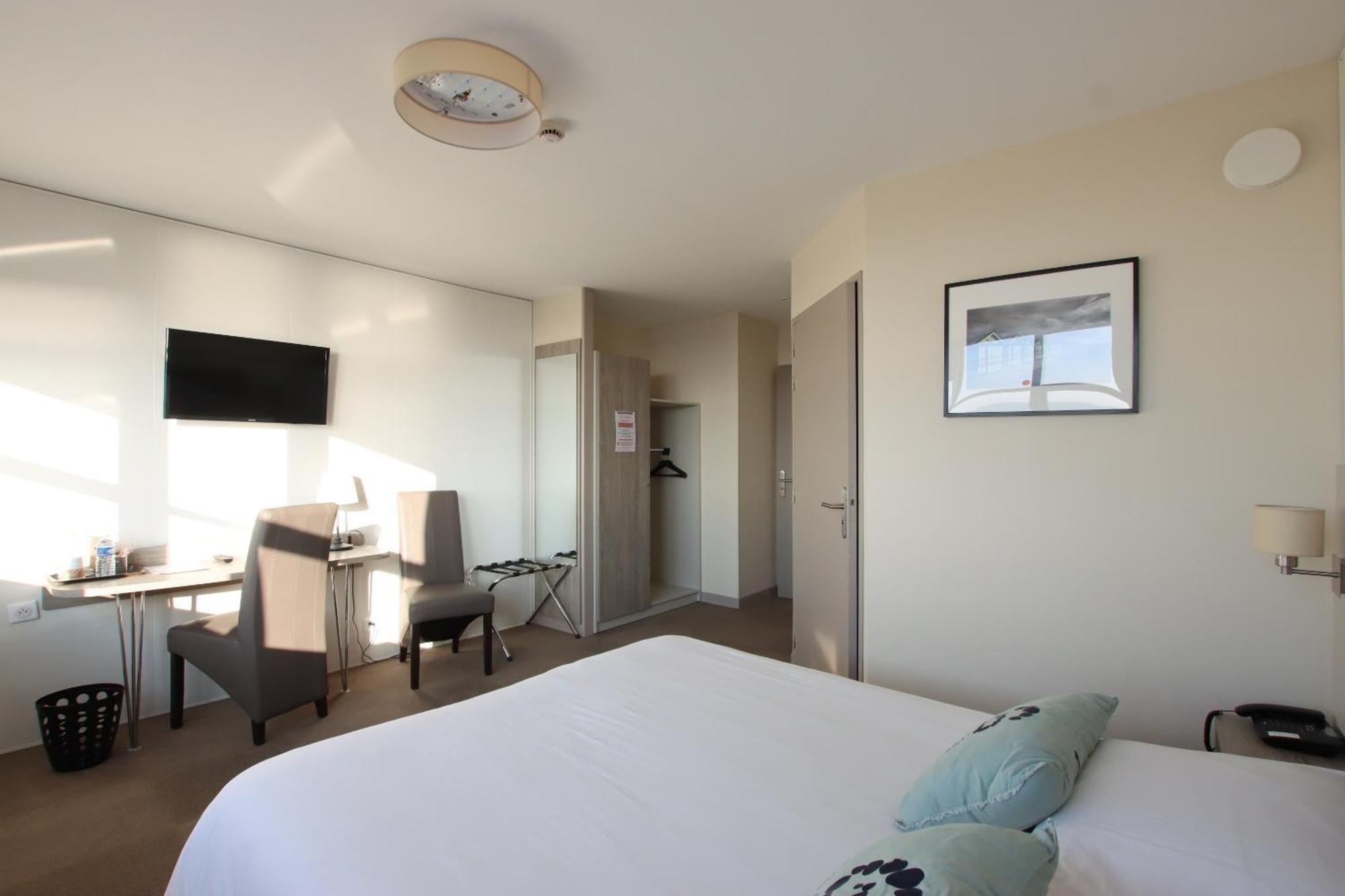 Hotel Les Galets Bleus كايو سور مير الغرفة الصورة